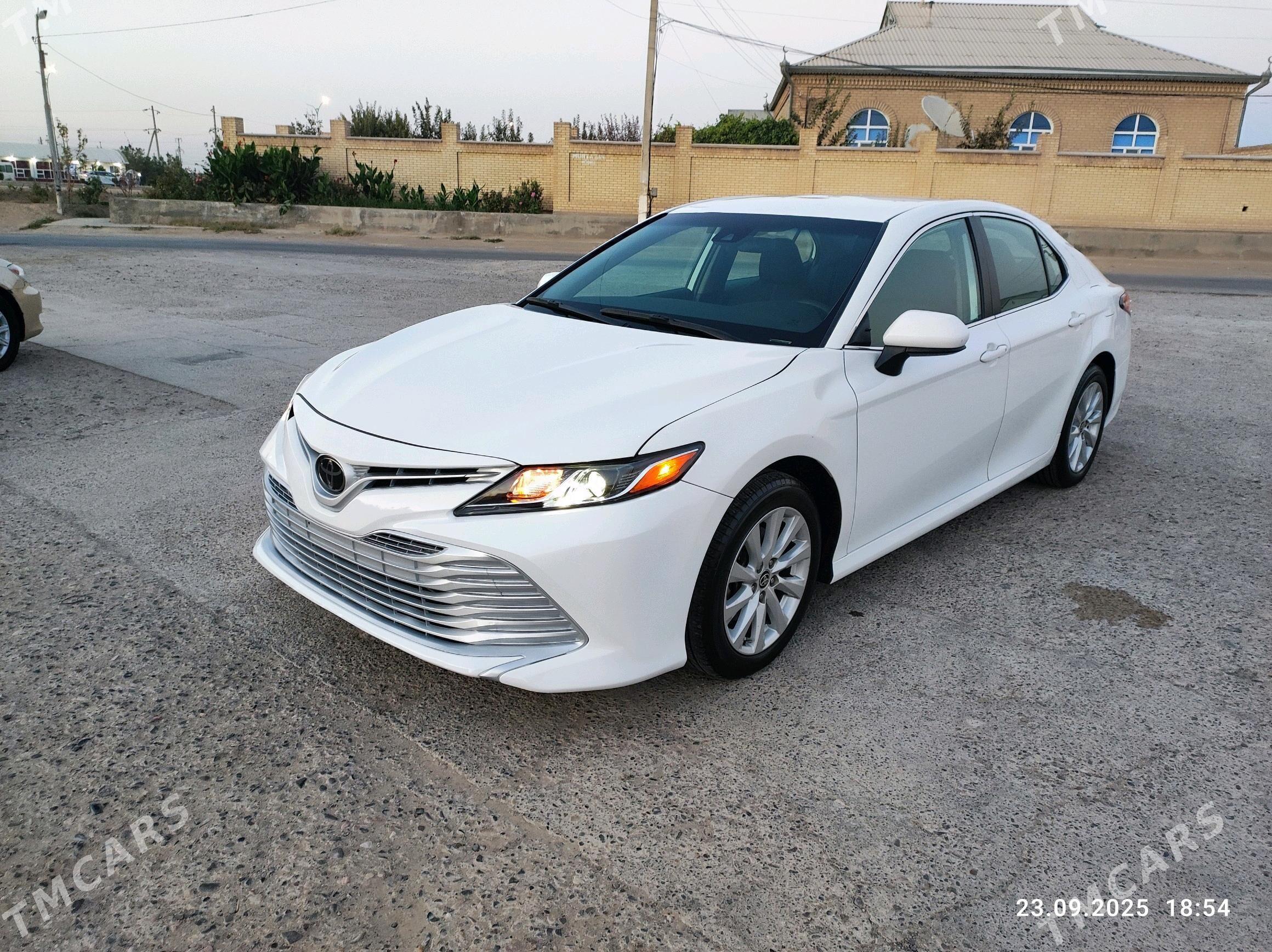 Toyota Camry 2020 - 290 000 TMT - Мары - img 5