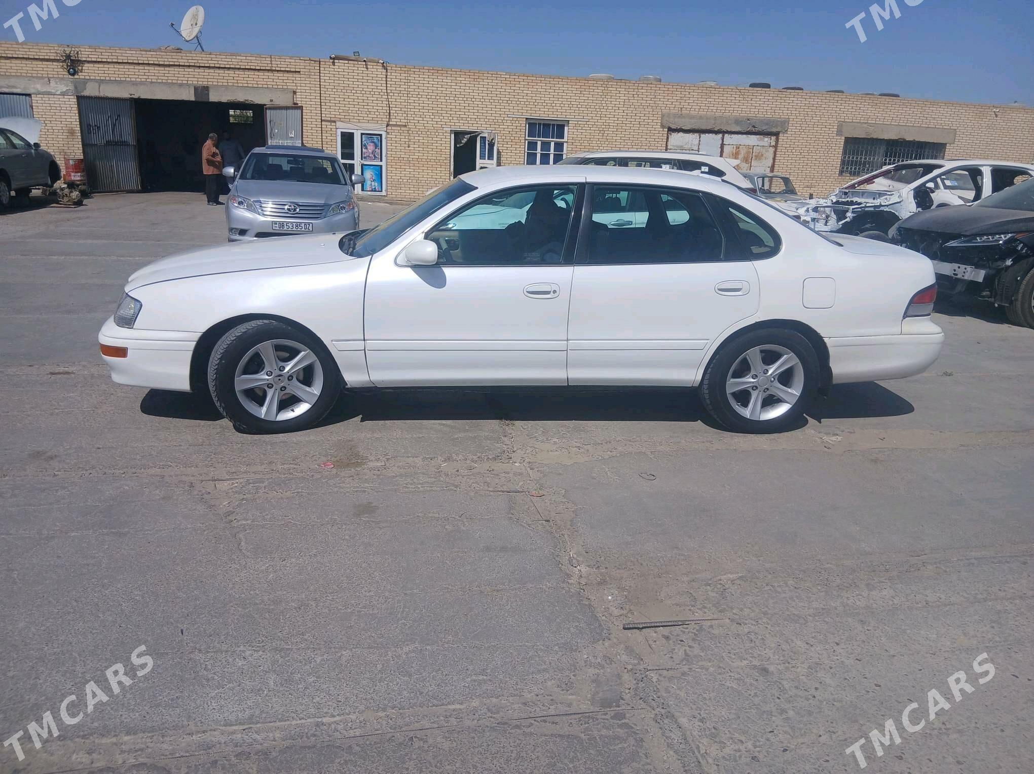 Toyota Avalon 1996 - 120 000 TMT - Мары - img 4