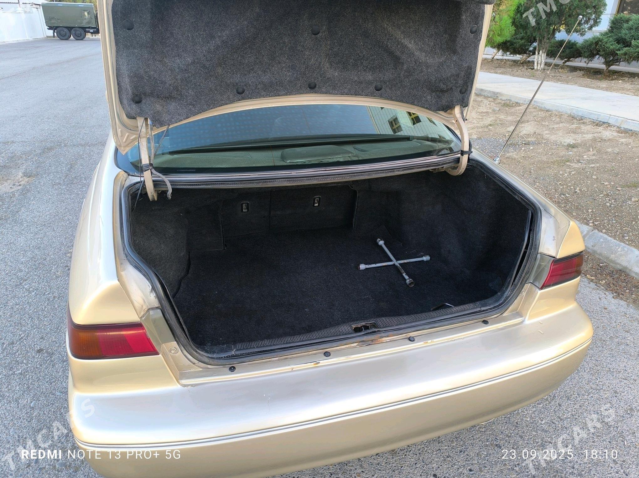 Toyota Camry 1997 - 132 000 TMT - Mary - img 9