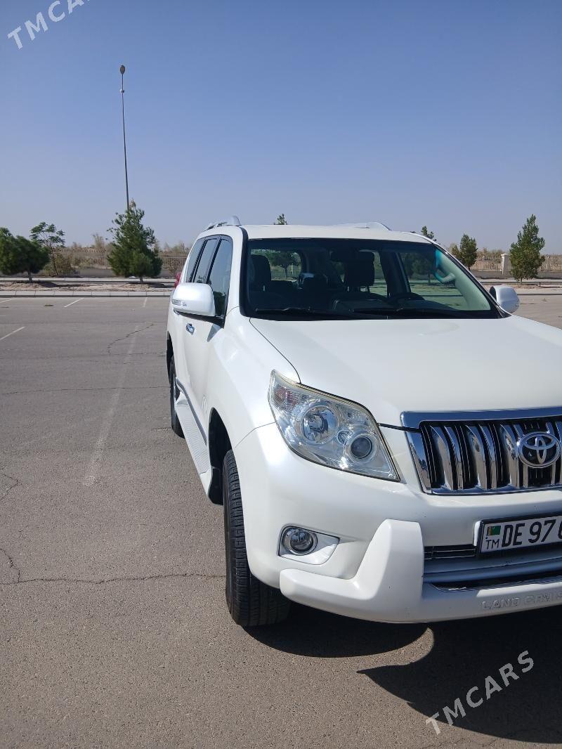 Toyota Land Cruiser Prado 2010 - 500 000 TMT - Дянев - img 6