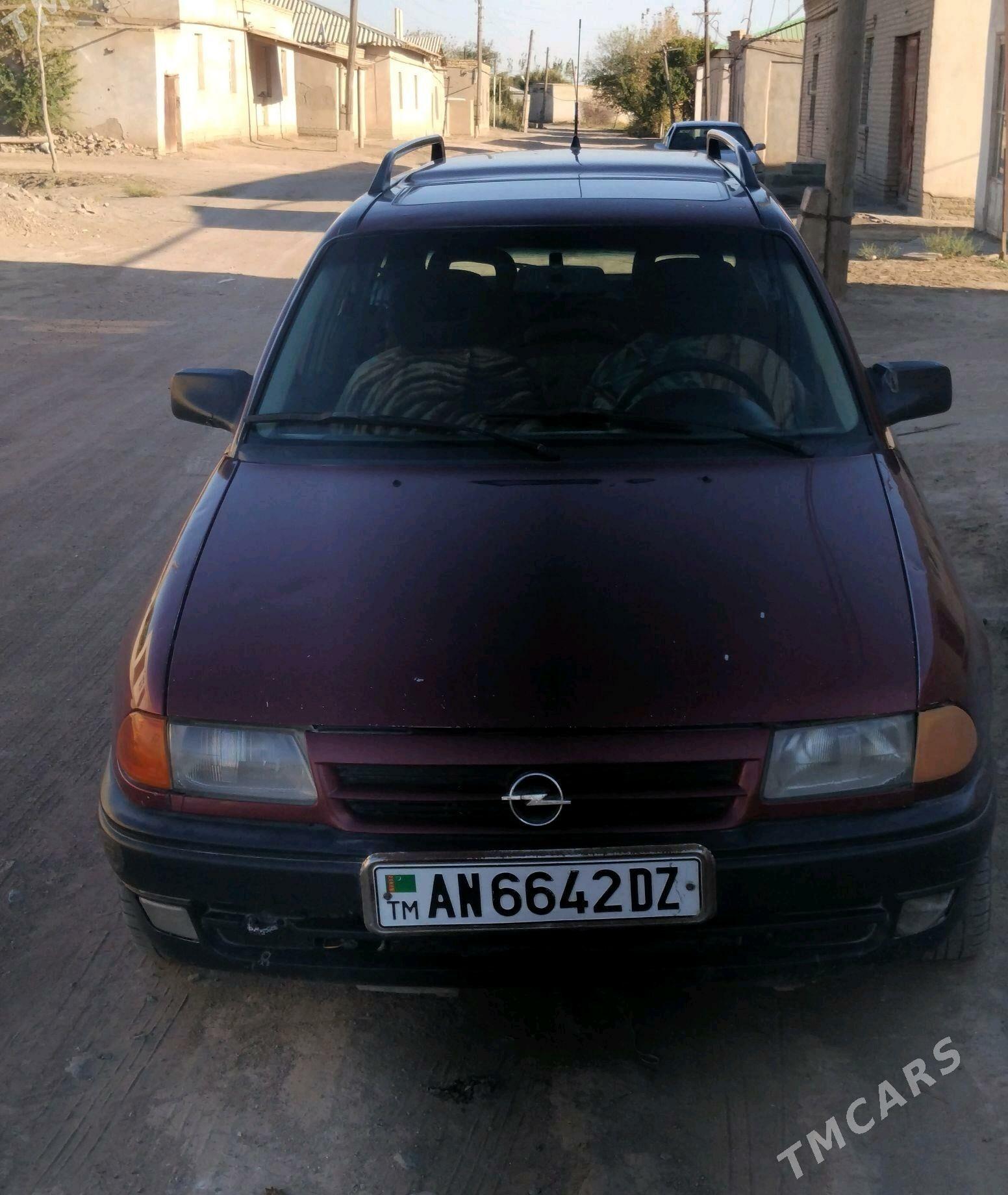 Opel Astra 1992 - 35 000 TMT - Губадаг - img 2