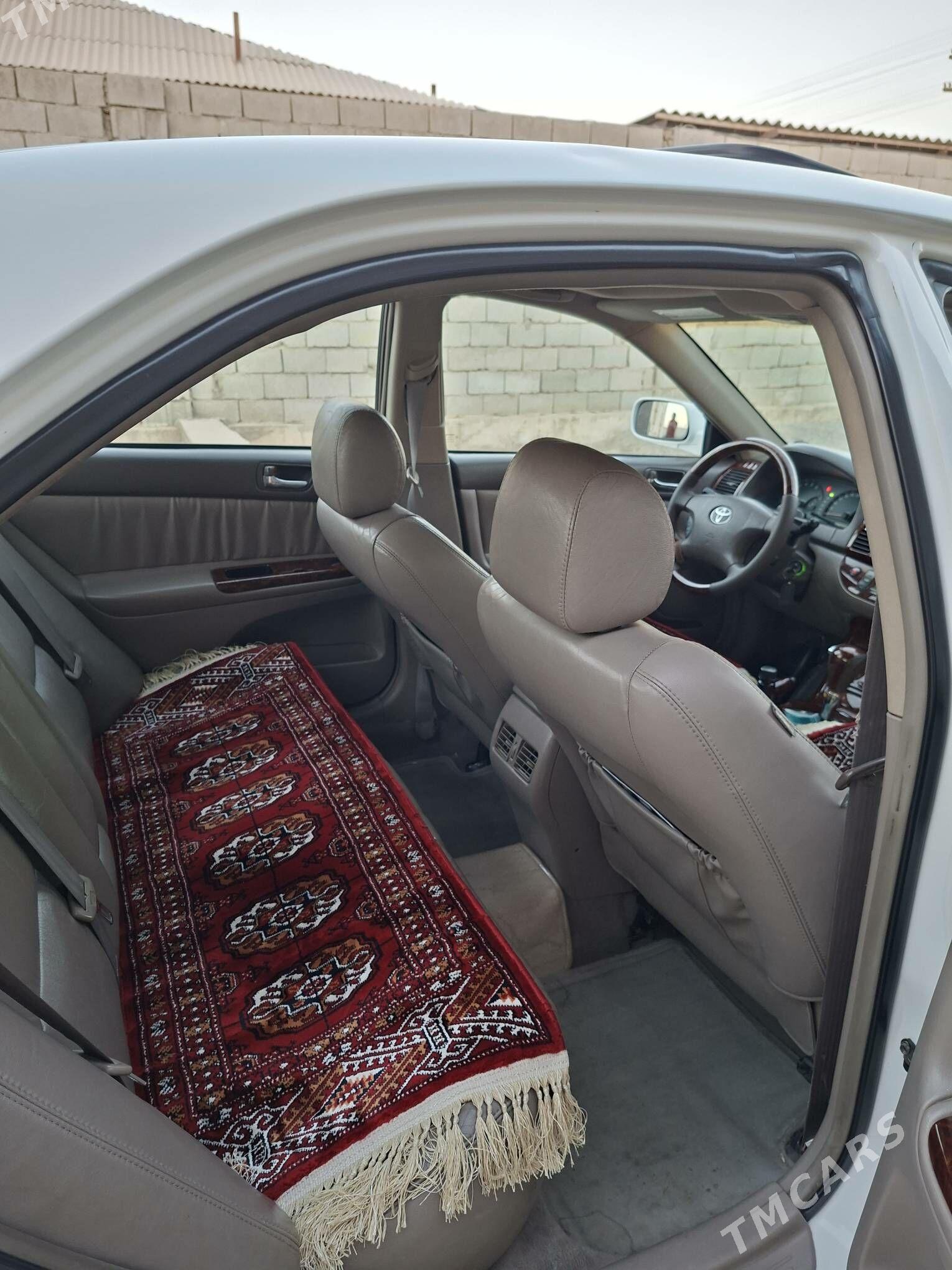 Toyota Camry 2003 - 225 000 TMT - Теджен - img 6
