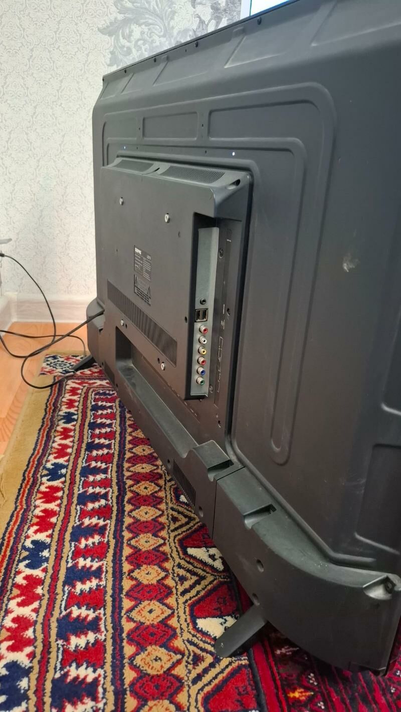 Geepas LED TV43 - Mary - img 5