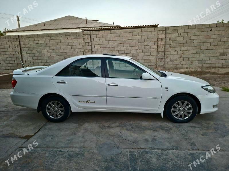 Toyota Camry 2003 - 225 000 TMT - Теджен - img 3