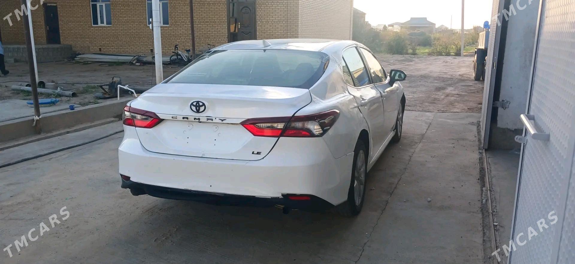 Toyota Camry 2021 - 220 000 TMT - Мары - img 2