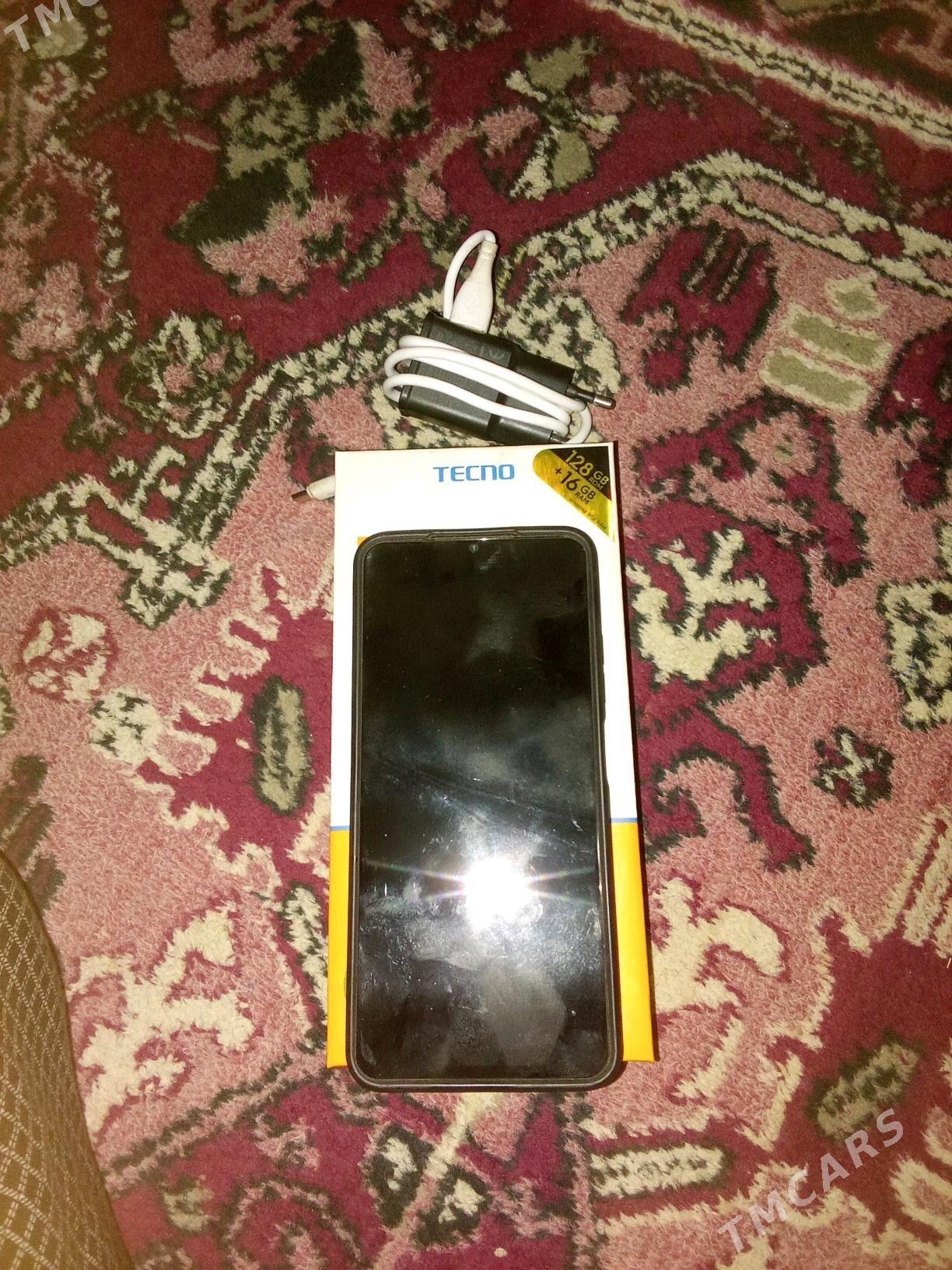 tecno sparyk 10 c 16 128 - Baýramaly - img 3