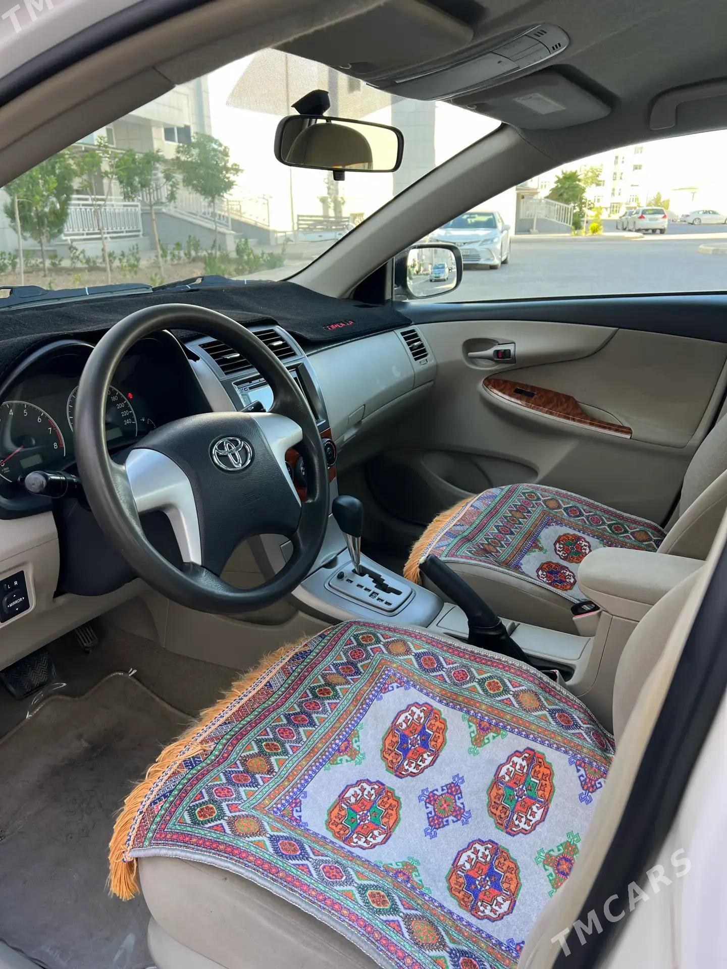 Toyota Corolla 2011 - 175 000 TMT - Ашхабад - img 4