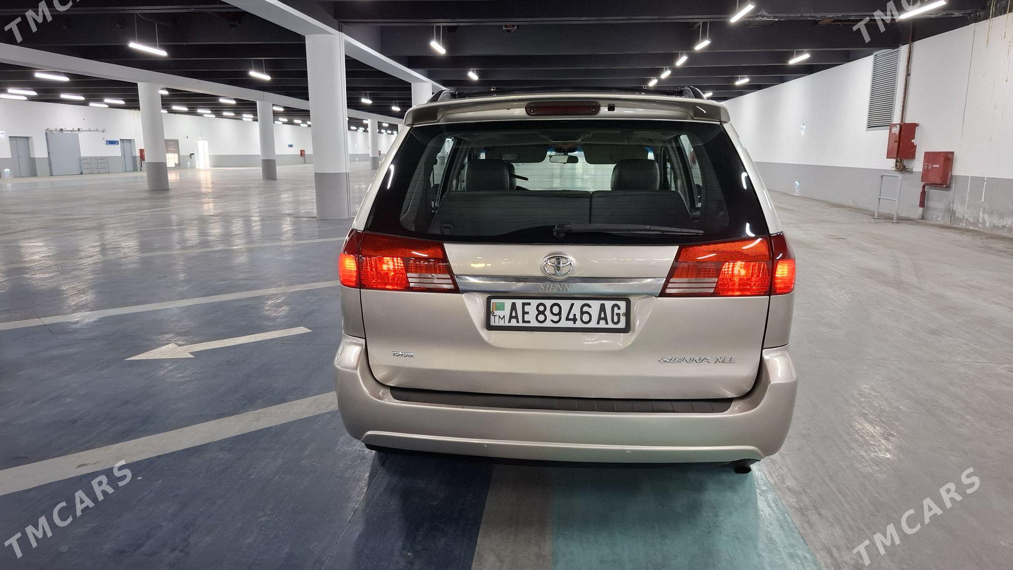 Toyota Sienna 2004 - 250 000 TMT - Büzmeýin - img 8