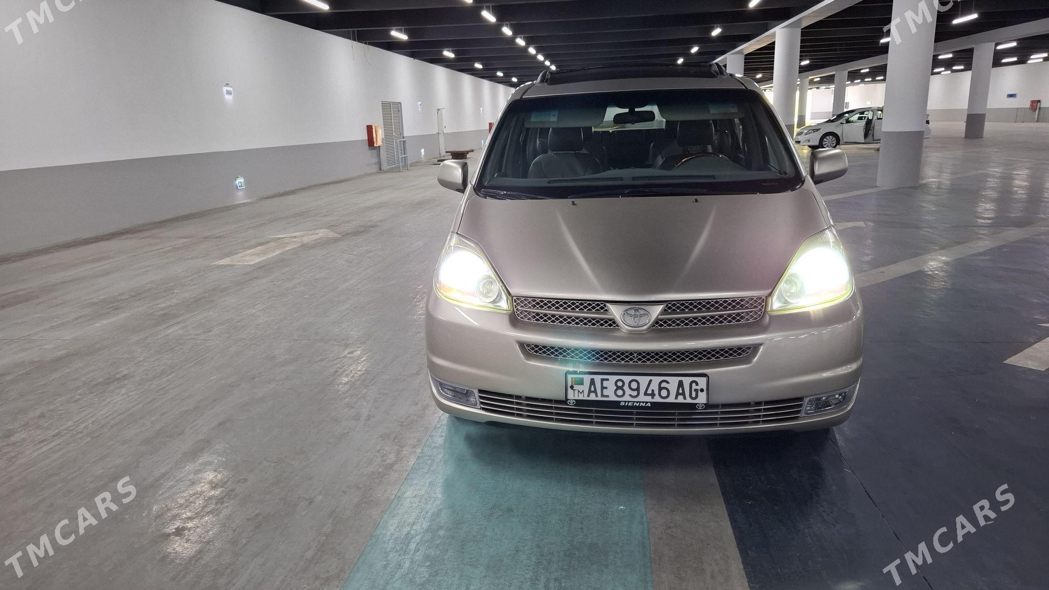 Toyota Sienna 2004 - 250 000 TMT - Büzmeýin - img 9