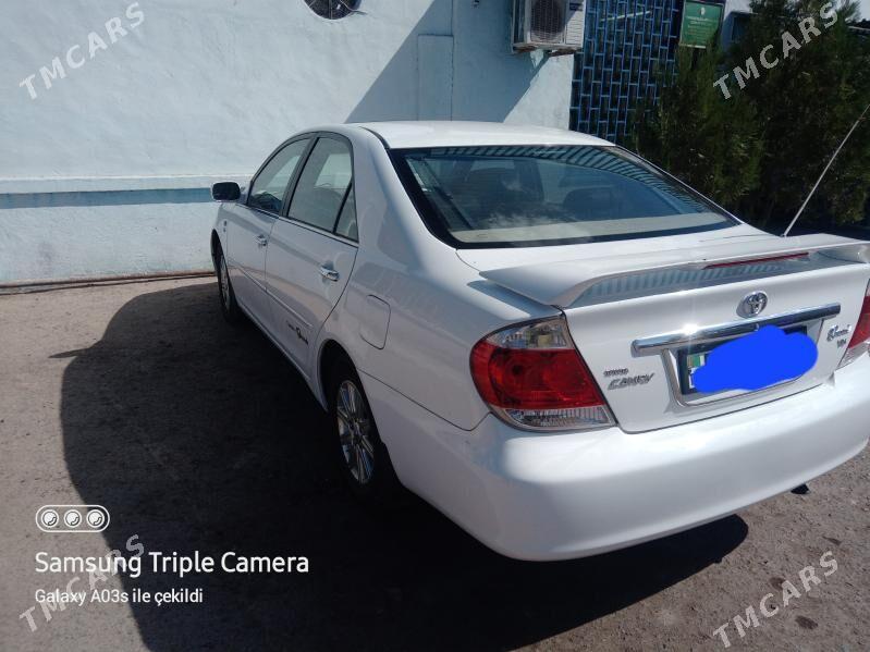 Toyota Camry 2005 - 220 000 TMT - Köneürgenç - img 3