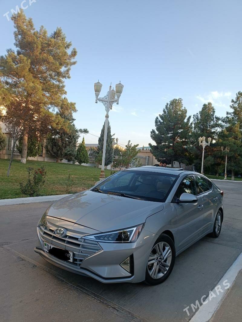 Hyundai Elantra 2019 - 190 000 TMT - Мары - img 2