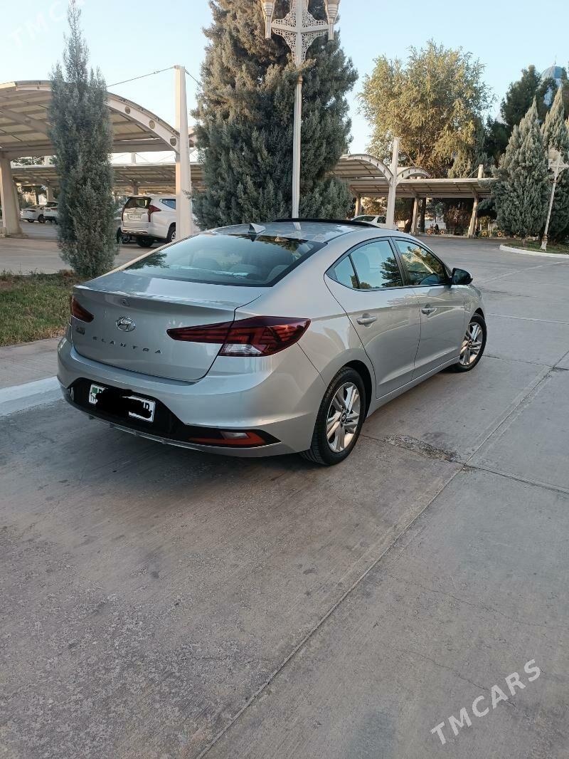 Hyundai Elantra 2019 - 190 000 TMT - Мары - img 6