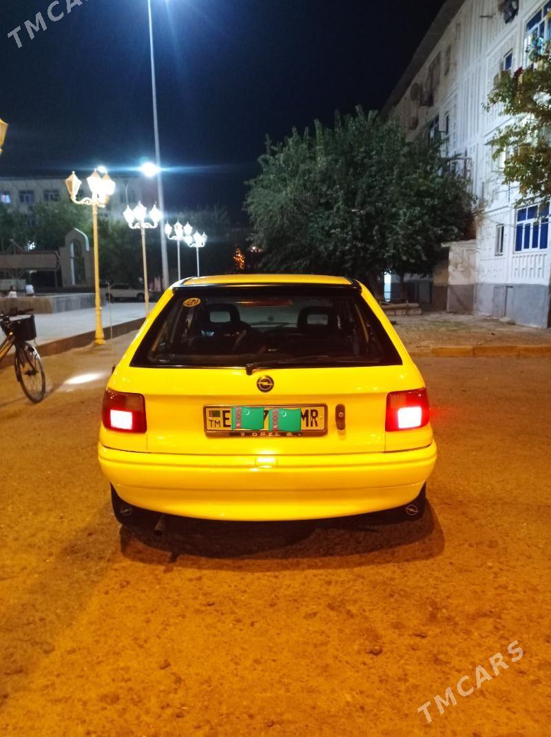 Opel Astra 1992 - 40 000 TMT - Мары - img 1
