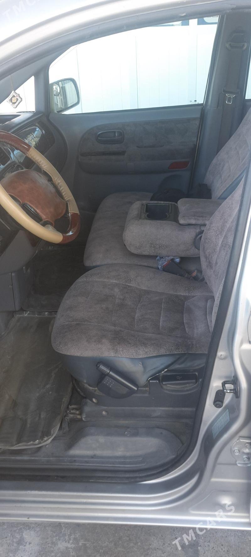 Hyundai Trajet 2001 - 85 000 TMT - Gubadag - img 6