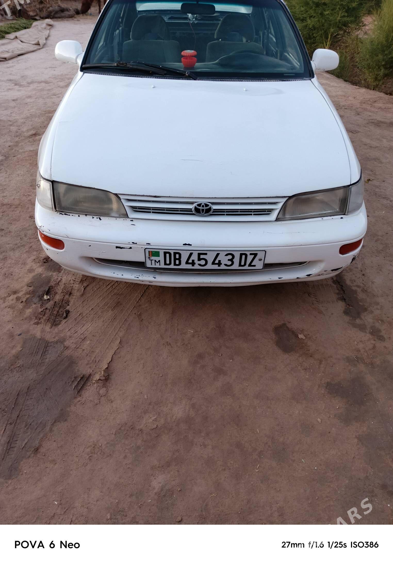 Toyota Corolla 1992 - 37 000 TMT - етр. Туркменбаши - img 3