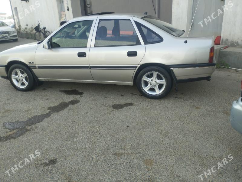 Opel Vectra 1992 - 30 000 TMT - Мары - img 2