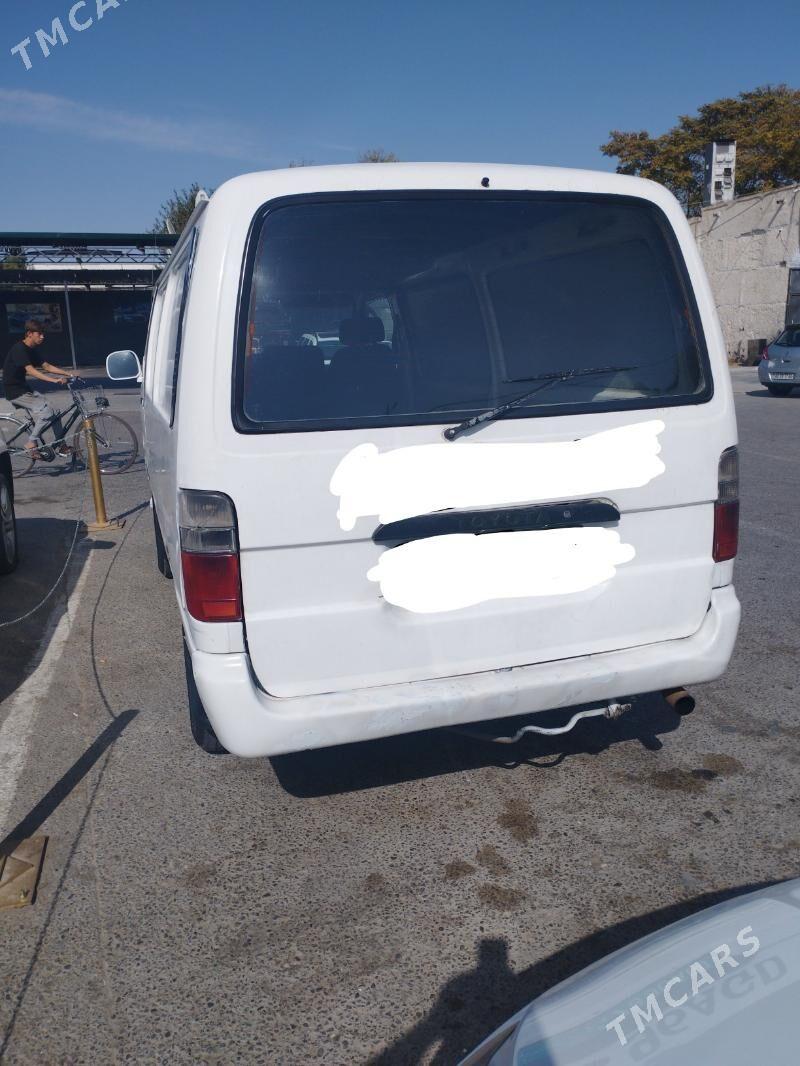 Toyota Hiace 2001 - 90 000 TMT - Район ст. Аэропорта, ул. Гагарина - img 2