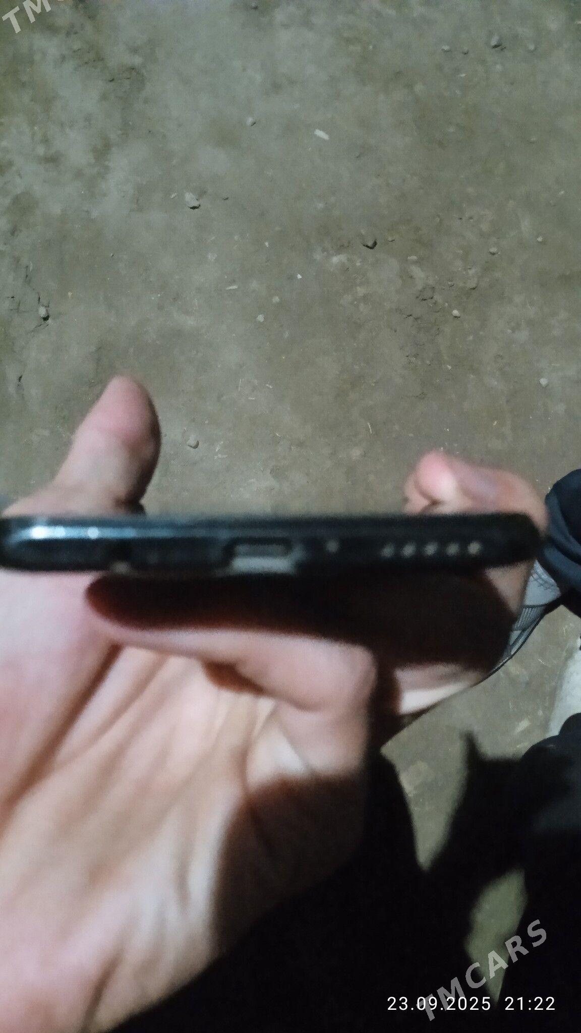 HUAWEİ P30 LİTE satlyk - Дянев - img 2