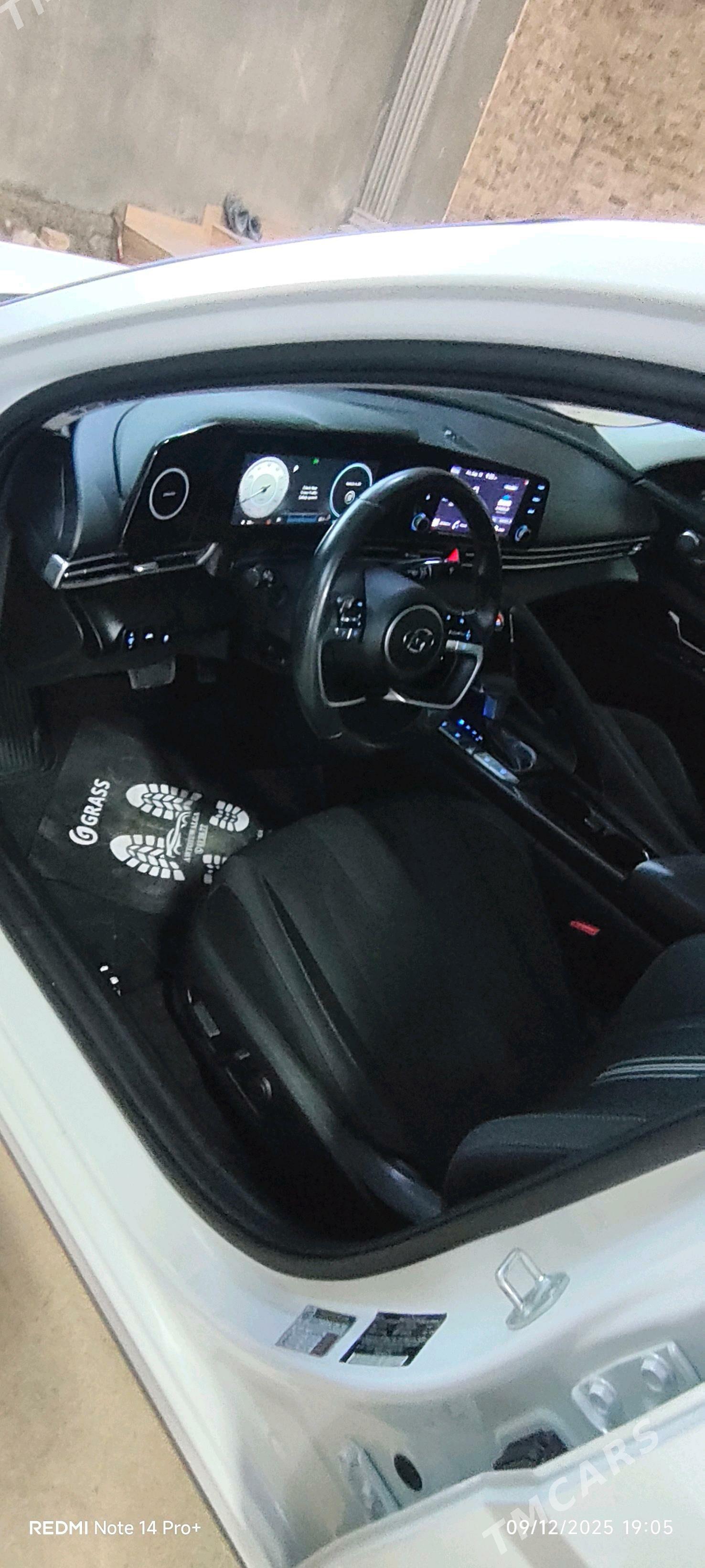 Hyundai Elantra 2021 - 239 000 TMT - Мары - img 6