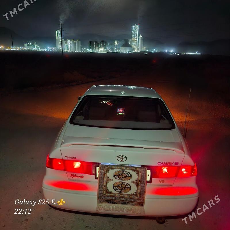 Toyota Camry 2000 - 170 000 TMT - Magdanly - img 3