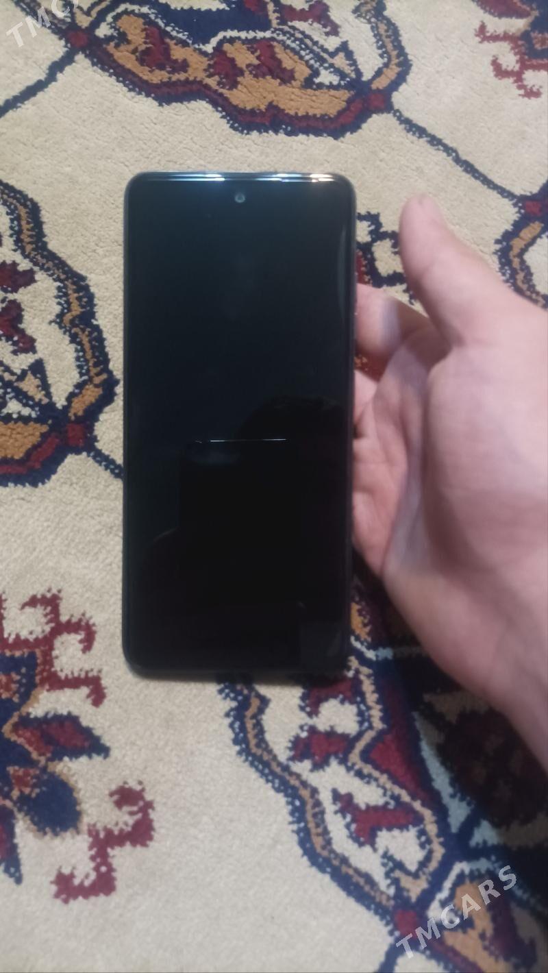 Tecno spark 20C - Büzmeýin - img 3