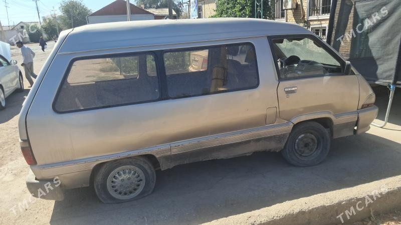 Toyota Town Ace 1989 - 22 000 TMT - Daşoguz - img 3