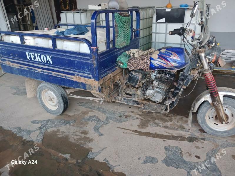 Fekon FK200-14G 2015 - 15 000 TMT - Ýolöten - img 2