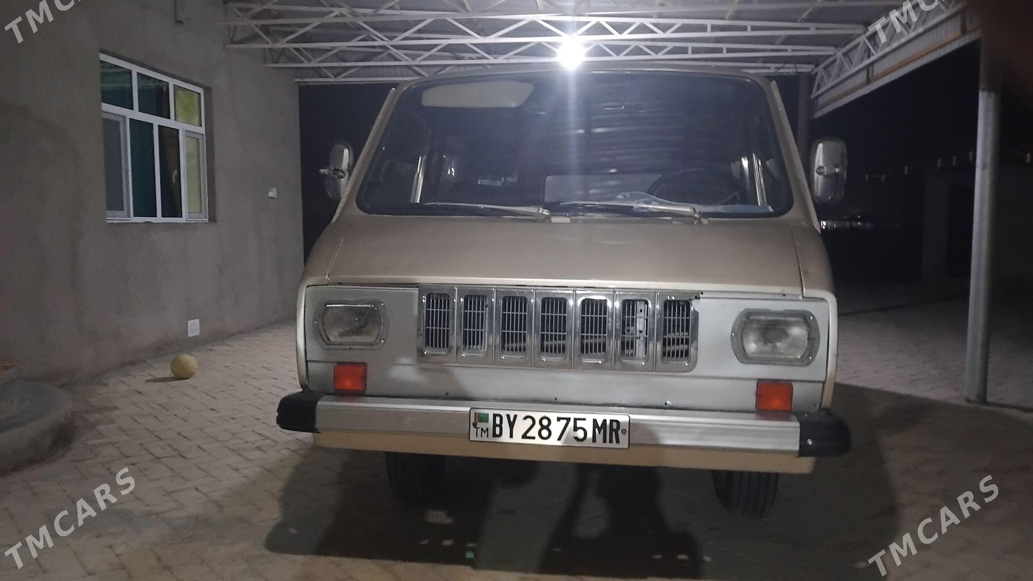 Toyota Hiace 1987 - 50 000 TMT - Байрамали - img 4