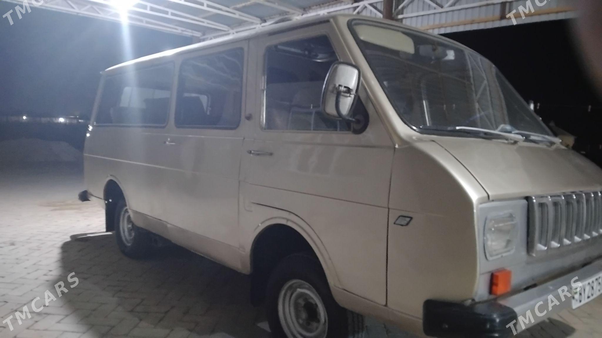 Toyota Hiace 1987 - 50 000 TMT - Байрамали - img 6