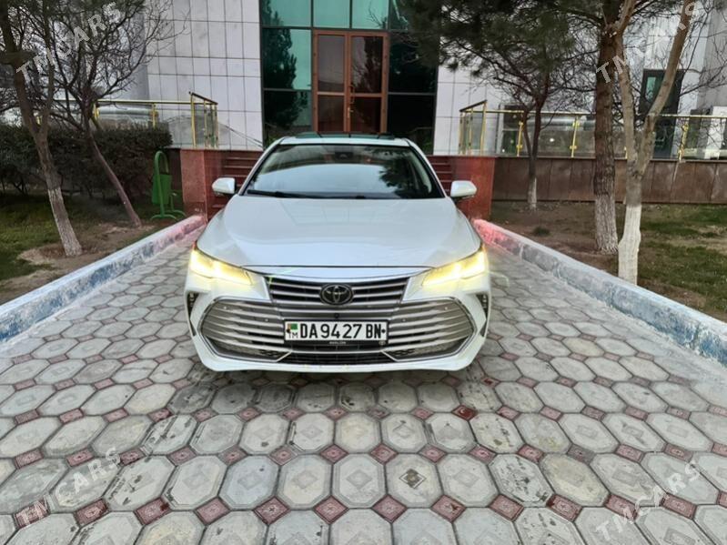 Toyota Avalon 2019 - 440 000 TMT - Туркменбаши - img 9