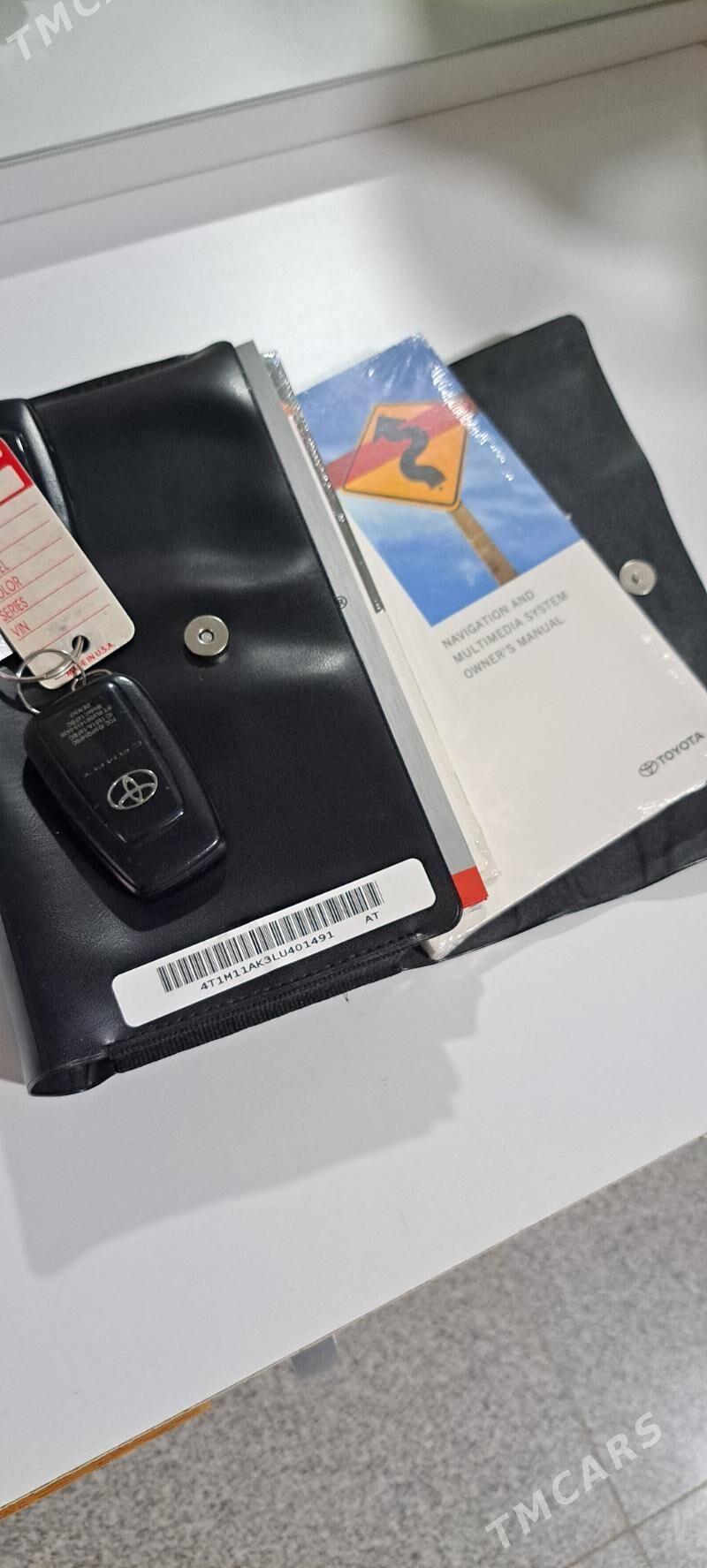 Toyota Camry 2021 - 340 000 TMT - Ашхабад - img 9