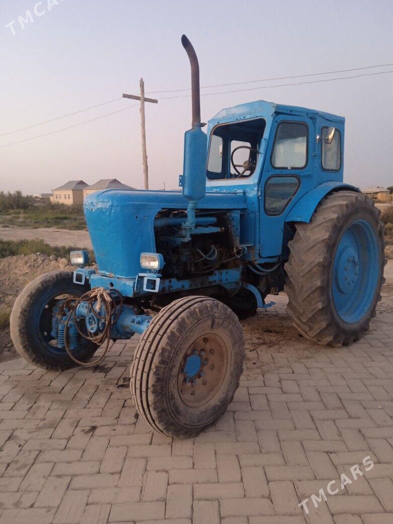 MTZ T-28 2005 - 24 000 TMT - Байрамали - img 2