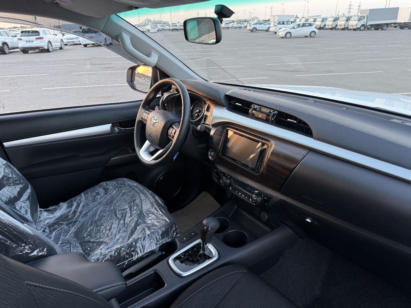 Toyota Hilux 2025 - 675 000 TMT - Ашхабад - img 8
