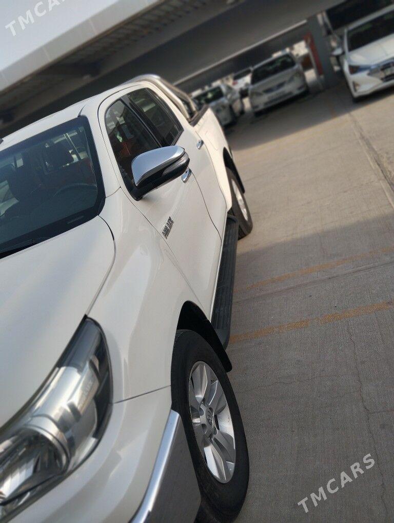 Toyota Hilux 2016 - 420 000 TMT - Aşgabat - img 3