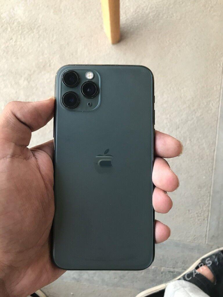iPhone 11 pro - Mary - img 1
