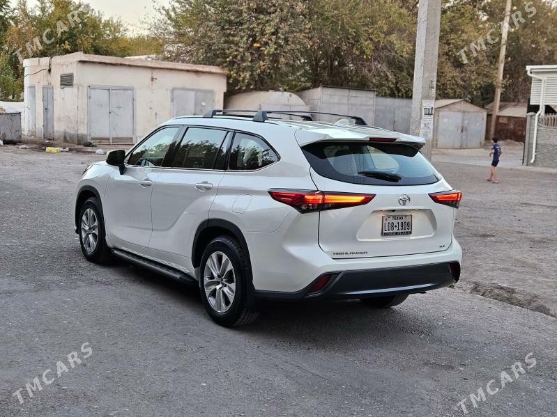 Toyota Highlander 2021 - 560 000 TMT - Мары - img 6
