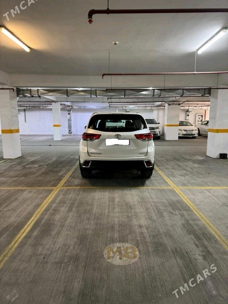 Toyota Highlander 2017 - 530 000 TMT - Ашхабад - img 3