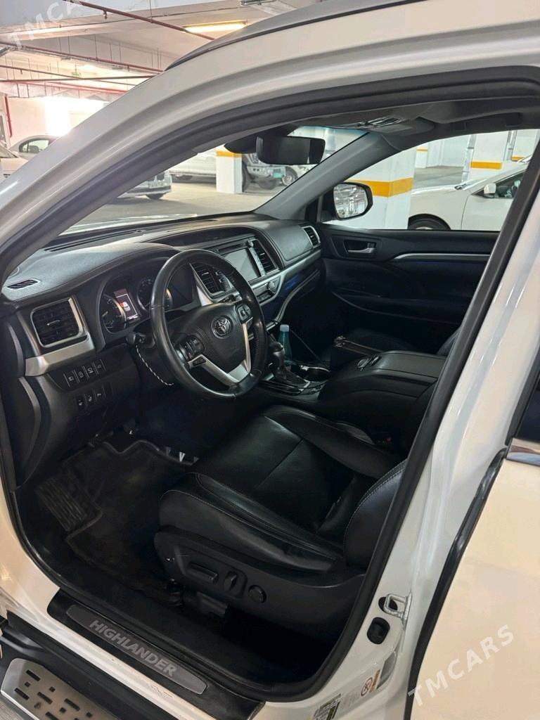 Toyota Highlander 2017 - 530 000 TMT - Ашхабад - img 6