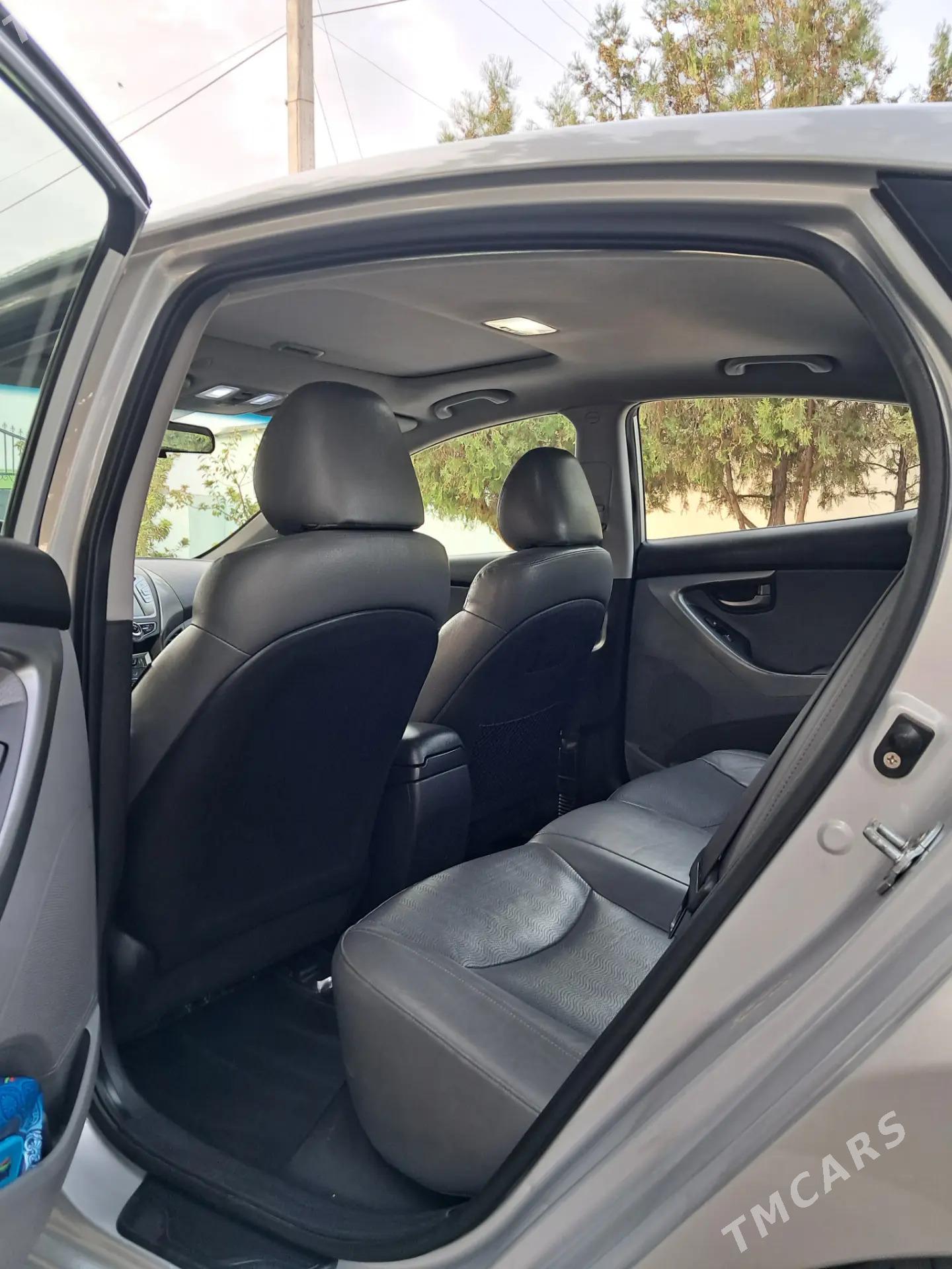 Hyundai Elantra 2011 - 159 000 TMT - Aşgabat - img 3