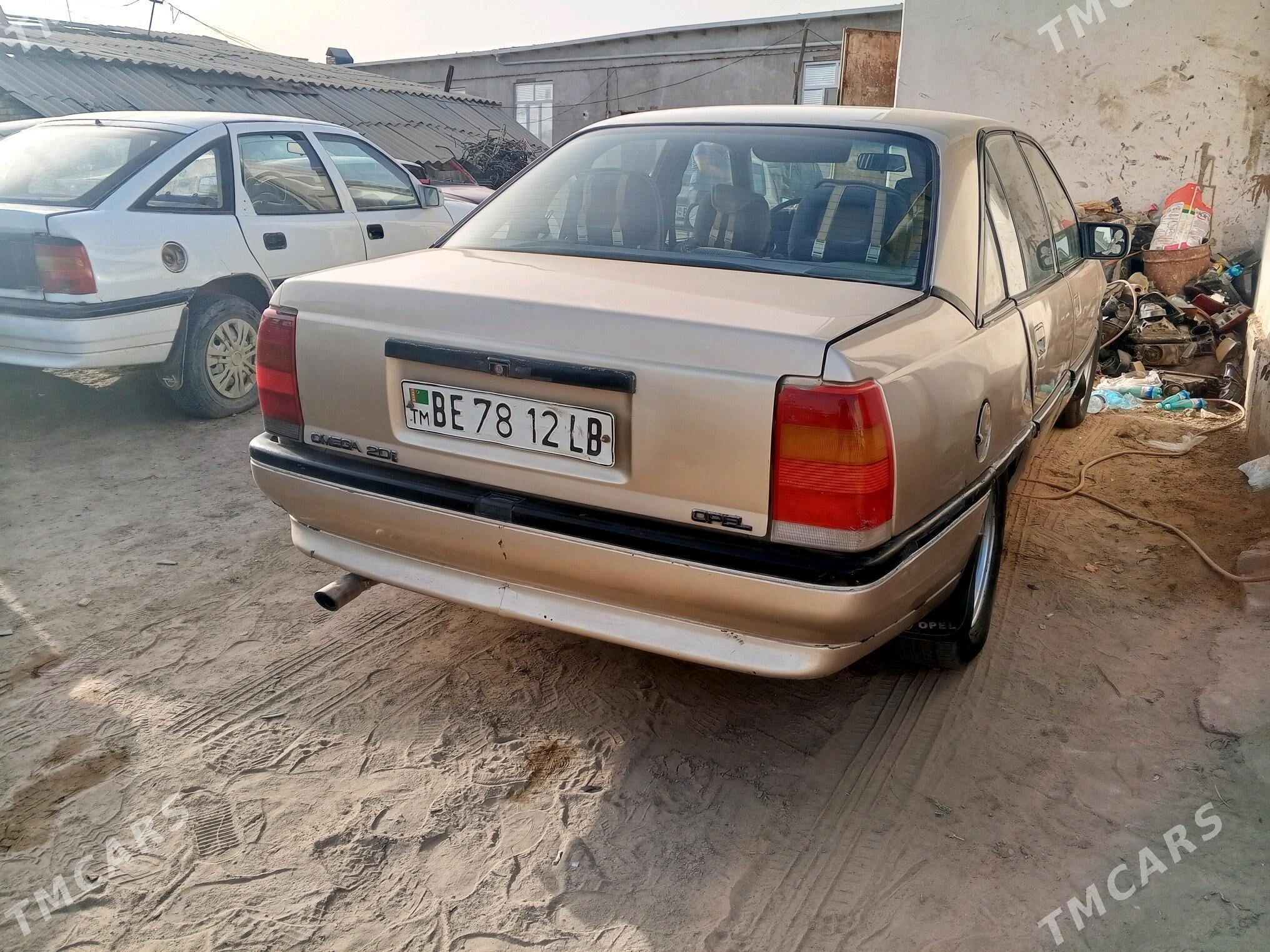 Opel Omega 1992 - 18 000 TMT - Türkmenabat - img 2