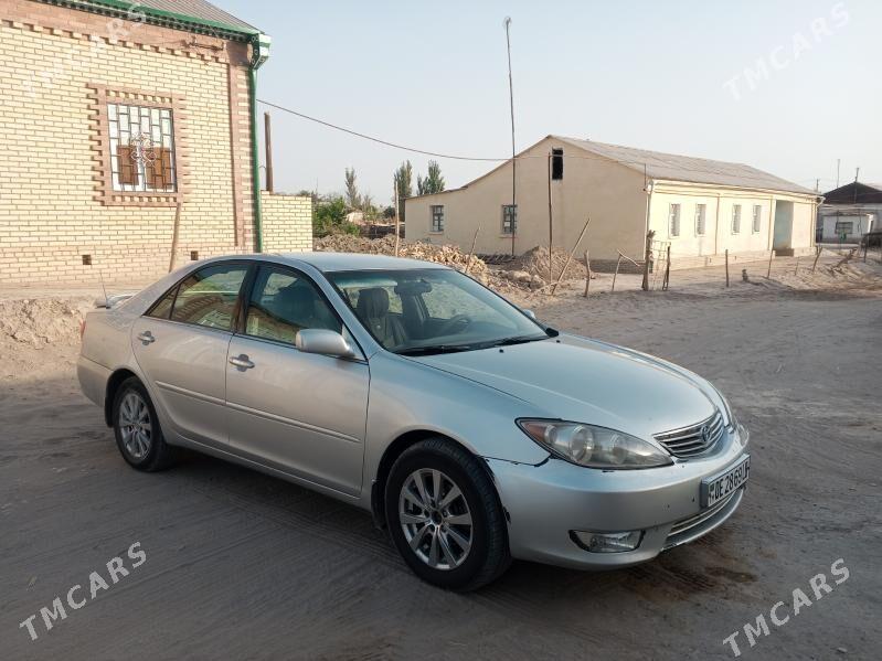 Toyota Camry 2003 - 160 000 TMT - Kerki - img 3