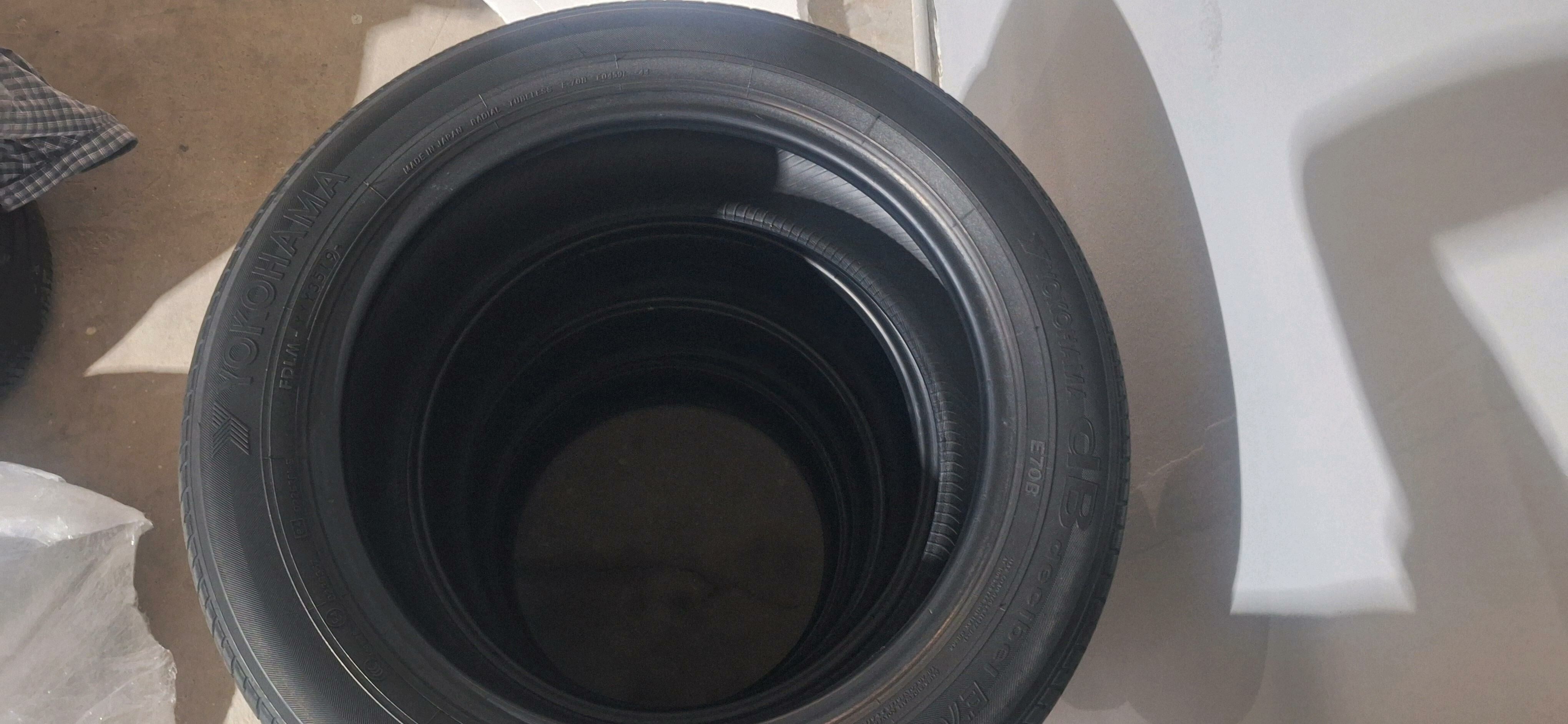 Yokohama pakryska 215/55/R17 1 300 TMT - Бузмеин - img 2