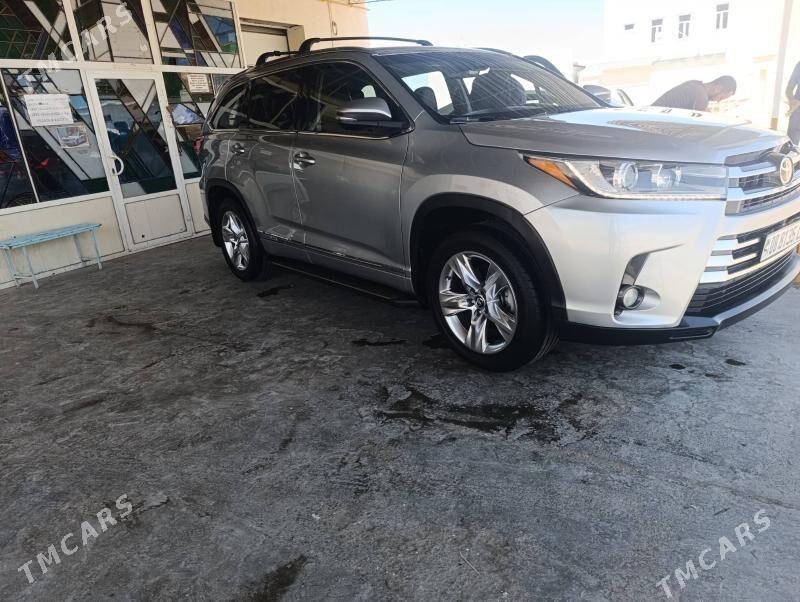 Toyota Highlander 2018 - 469 000 TMT - Türkmenabat - img 6