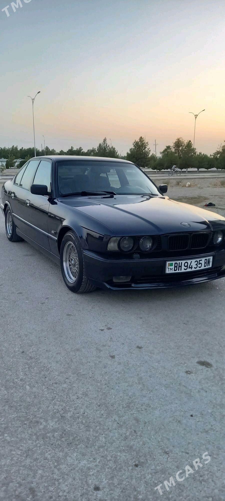 BMW E34 1998 - 105 000 TMT - Балканабат - img 2