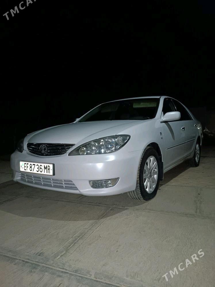 Toyota Camry 2004 - 230 000 TMT - Мары - img 3