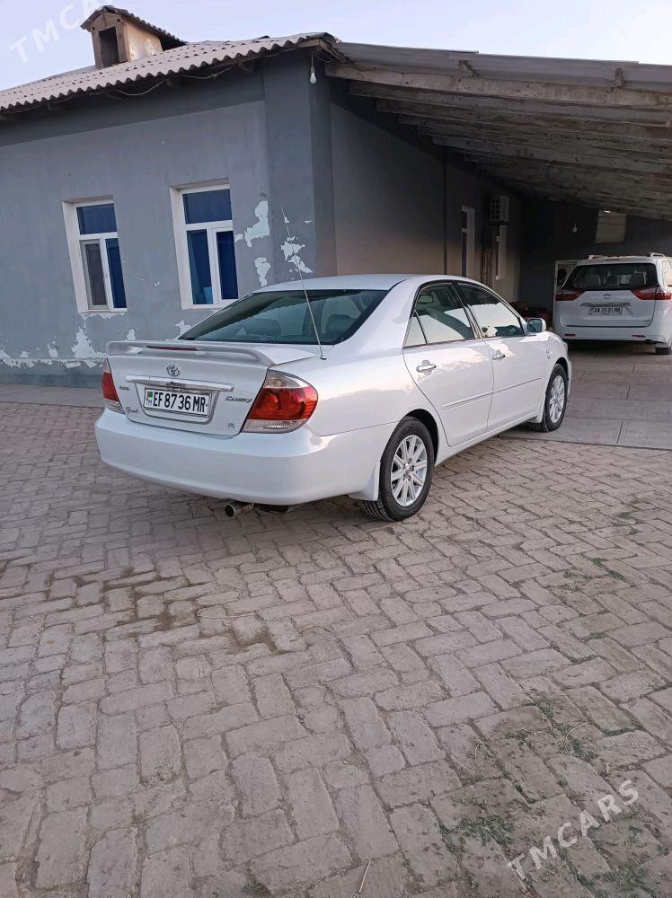 Toyota Camry 2004 - 230 000 TMT - Мары - img 2