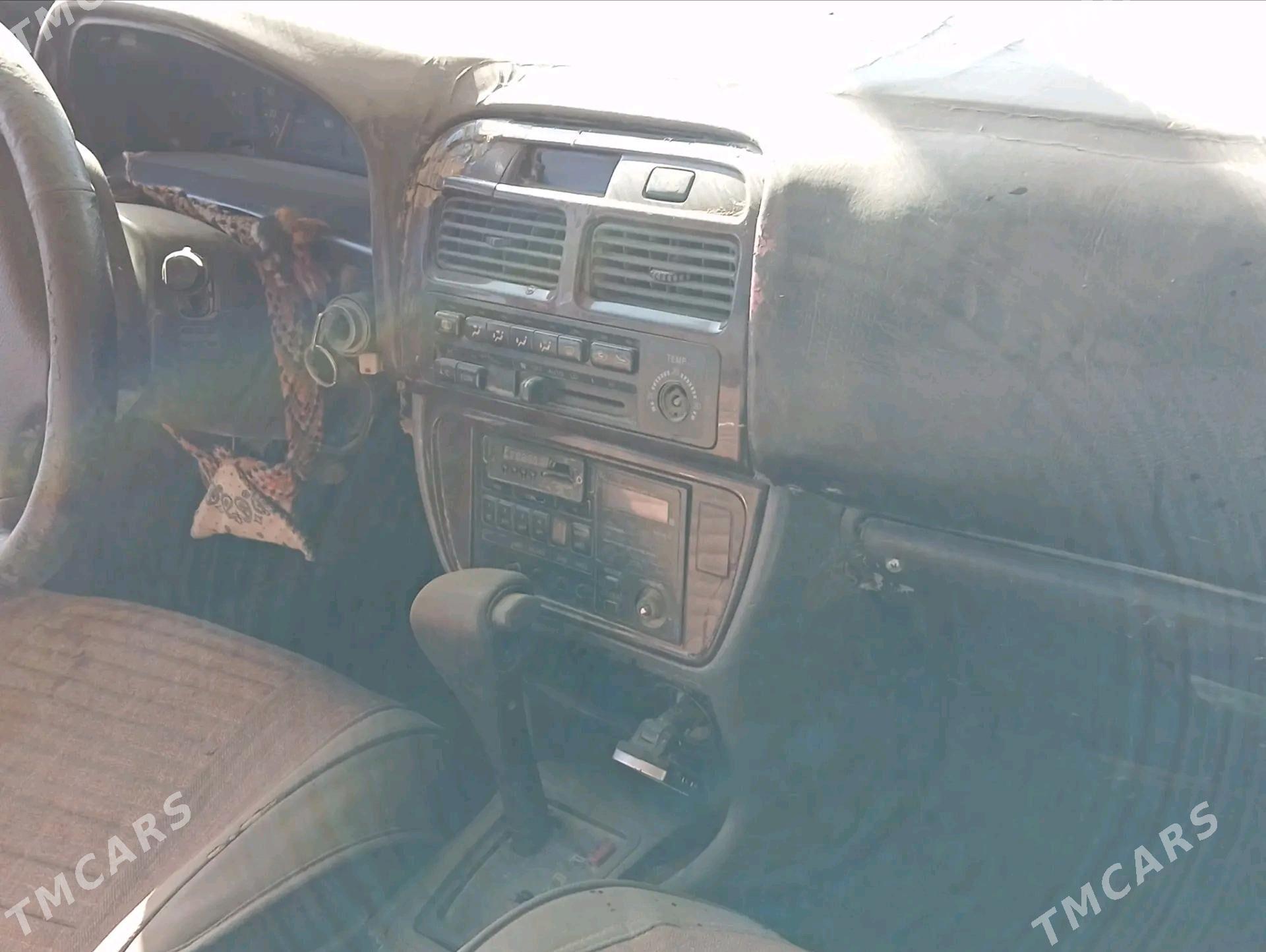 Toyota Vista 1993 - 17 000 TMT - Sakarçäge - img 5
