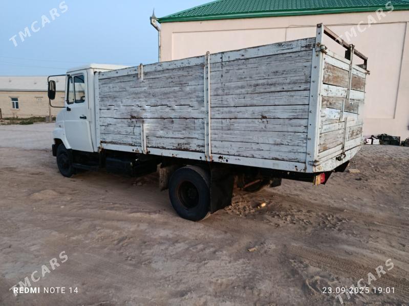 Zil 4331 2001 - 110 000 TMT - Baýramaly - img 3