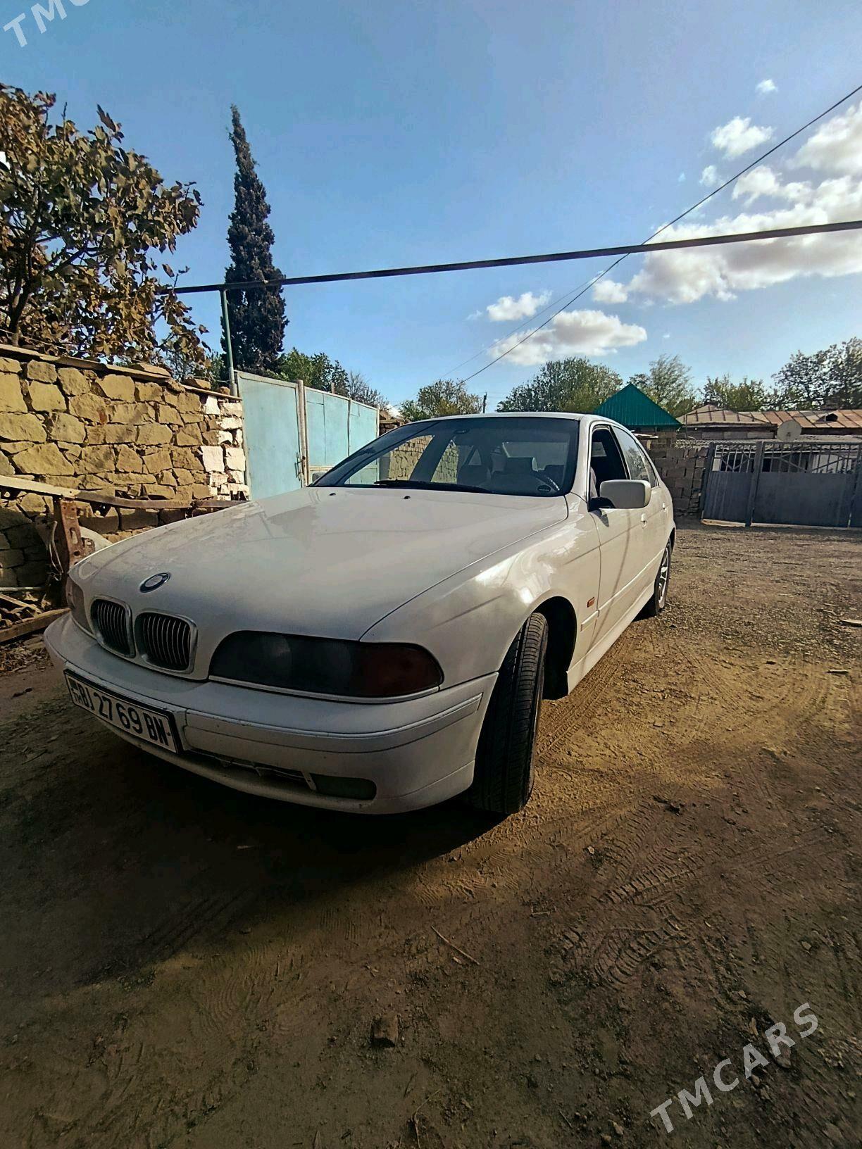 BMW E39 1999 - 80 000 TMT - Кака - img 3