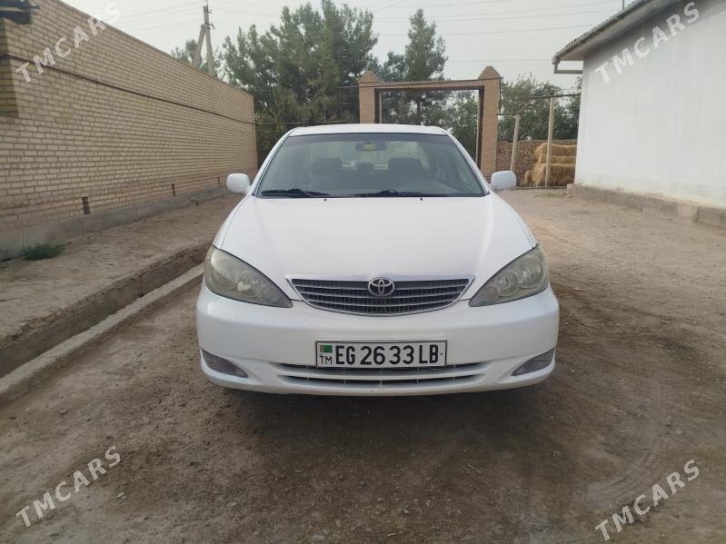 Toyota Camry 2004 - 118 000 TMT - Garabekewül - img 4